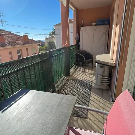 Quiet Close To The Center Apartament Cannes